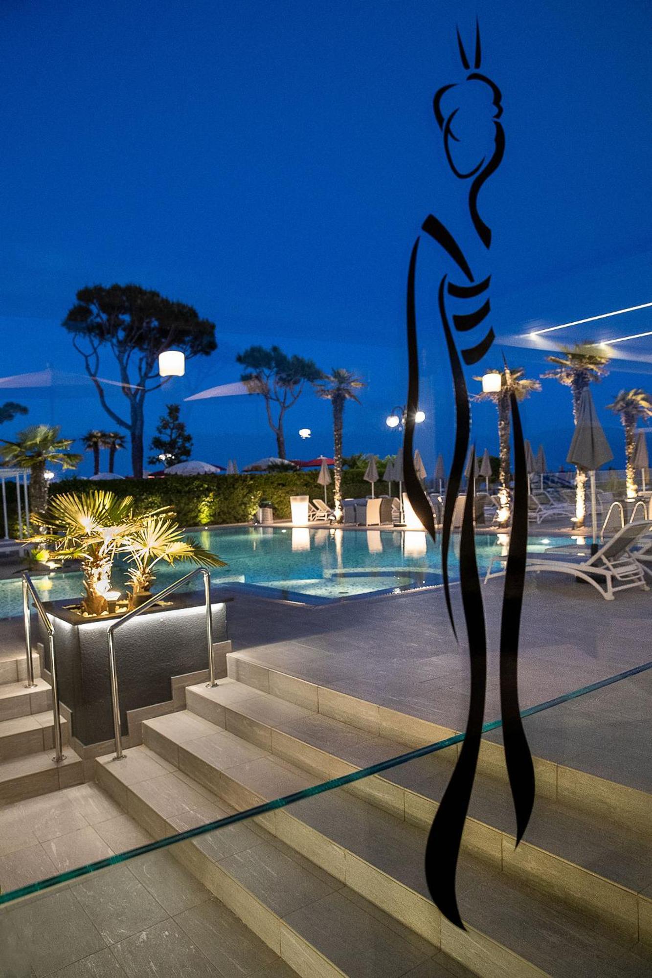 Hotel Sayonara